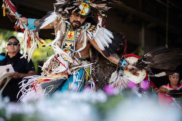 I2024_Intermountain_Hoop_Dance_06_(Mark-Johnston)-500